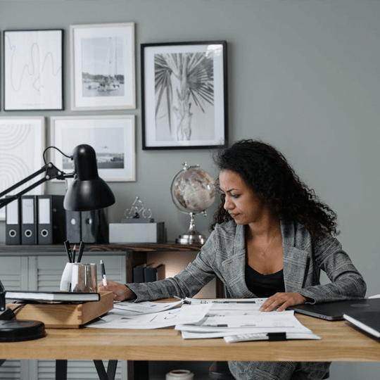 Instant +9B Feron - Team di esperti di criptovalute